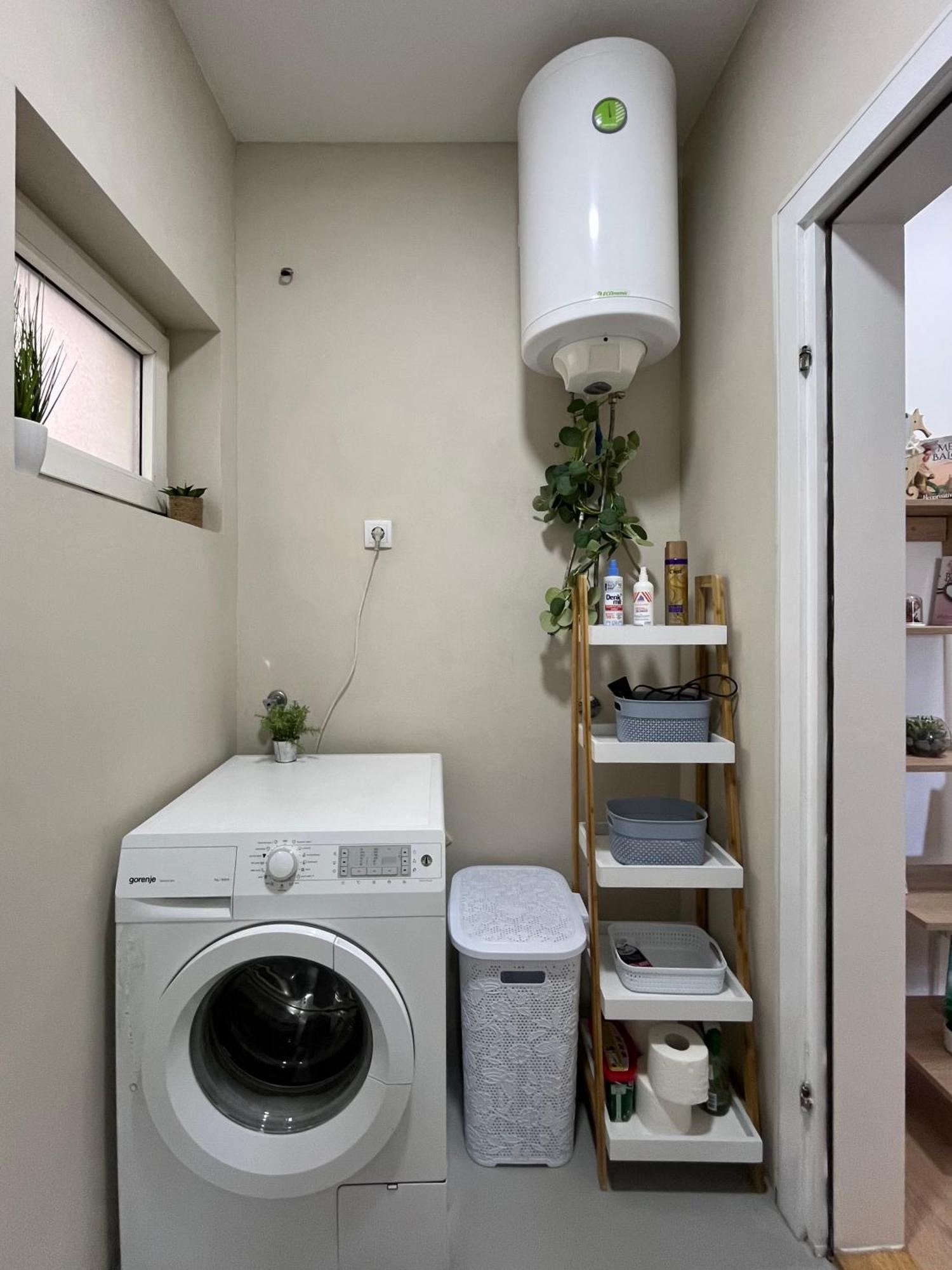 Apartment Vera With Free Garage Нови Сад Екстериор снимка